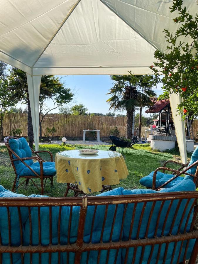 Casa Lia-Beach Front Villa Nea Kallikrateia Bagian luar foto