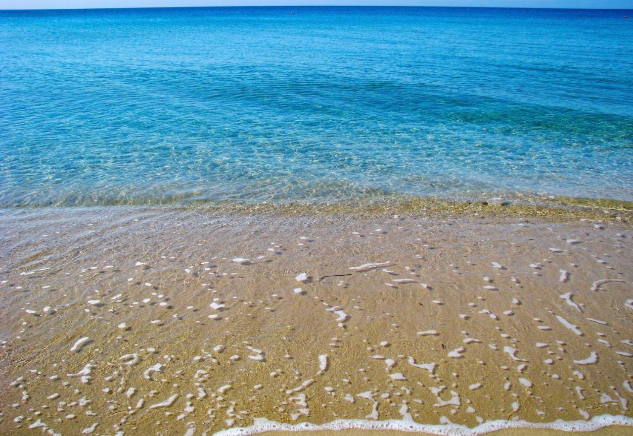 Casa Lia-Beach Front Villa Nea Kallikrateia Bagian luar foto